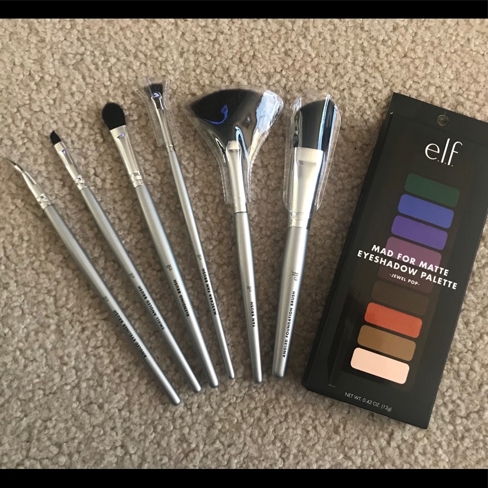 e.l.f. Brush & Eyeshadow Bundle